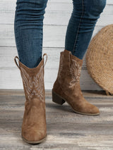 Vintage Emboridered Mid-Calf Boots