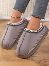 Solid Color Embroidery Plush Slippers