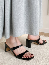 Square Toe Solid Color Block Sandals