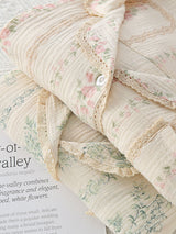 Lace Trim Floral Short Sleeve Pajamas