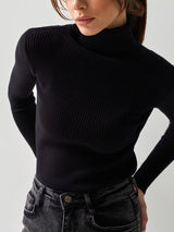 Turtleneck Knit Pullover