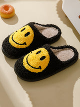 Smile Face Print Furry Slippers